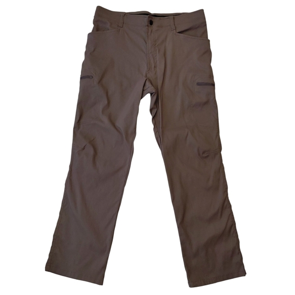 Wrangler Other - Wrangler Men's Cargo Pants in Brown